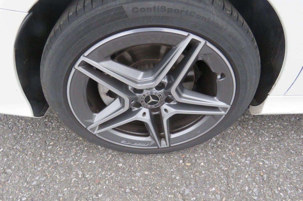 Mercedes-AMG C-Klasse 2019 фото 6