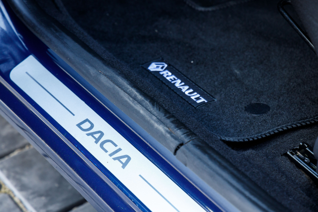 Dacia Logan MCV 2013 фото 24