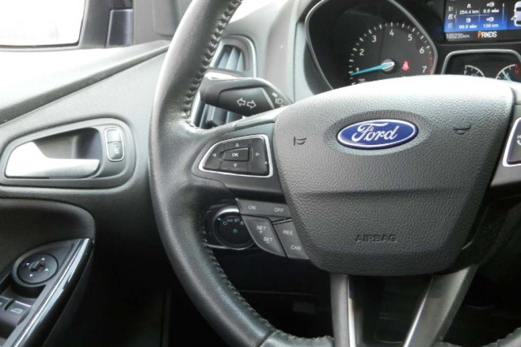 Ford Focus TITANIUM 2017 фото 19