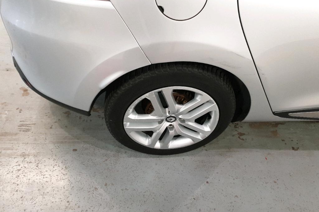 Renault Clio Grandtour 2016 фото 15