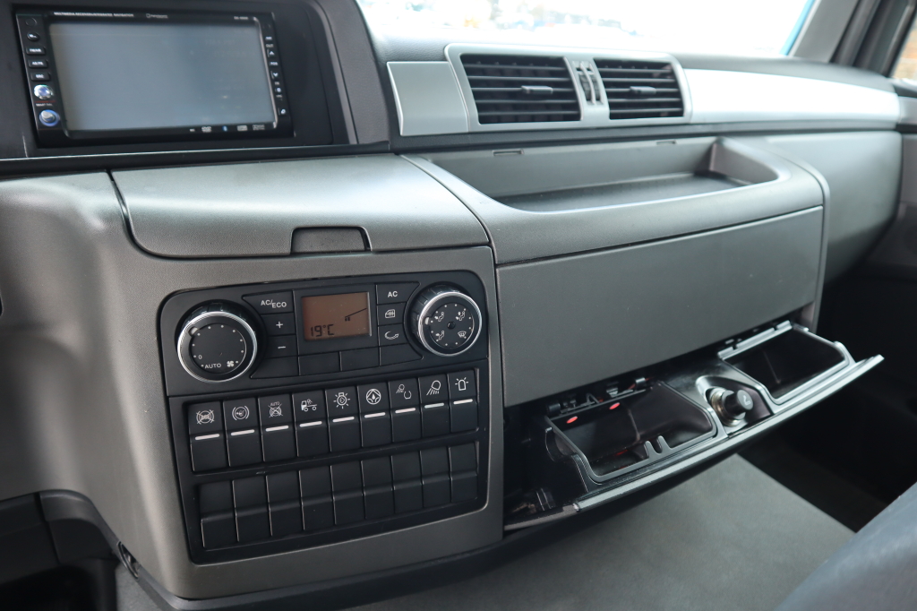 MAN TGS 18.360 2009 photo 12