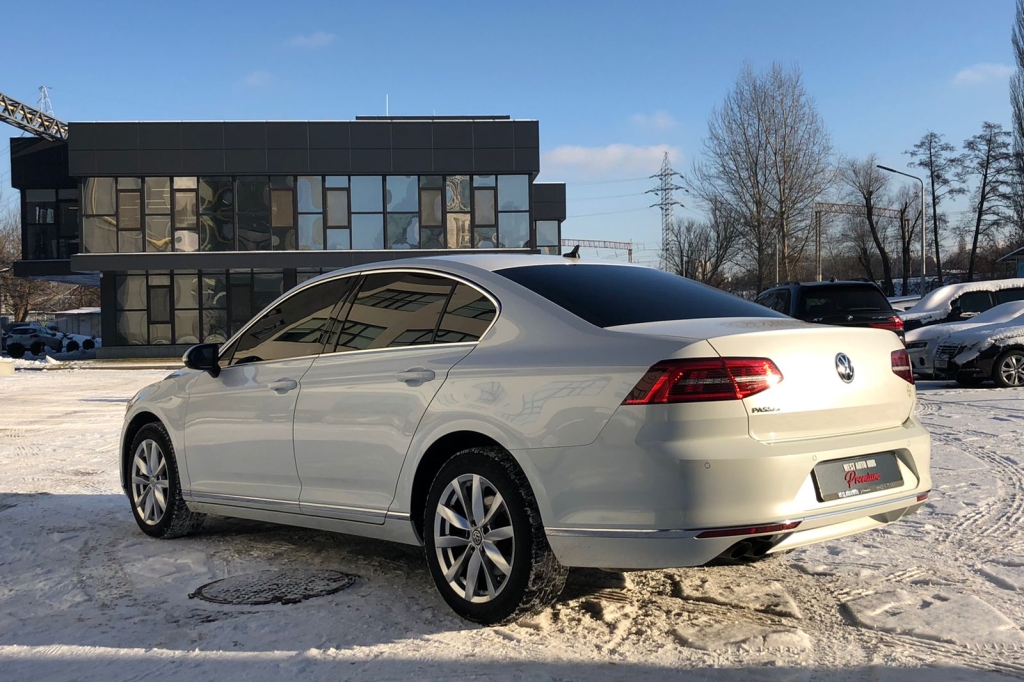 Volkswagen Passat B8 2018 photo 3