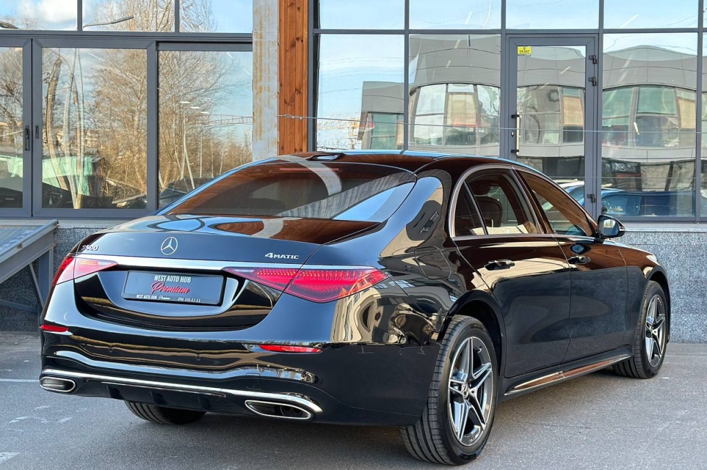 Mercedes-Benz S-Class 2024 фото 3