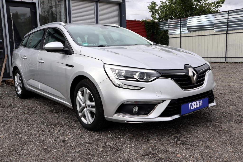 Renault Megane 2017 фото 3