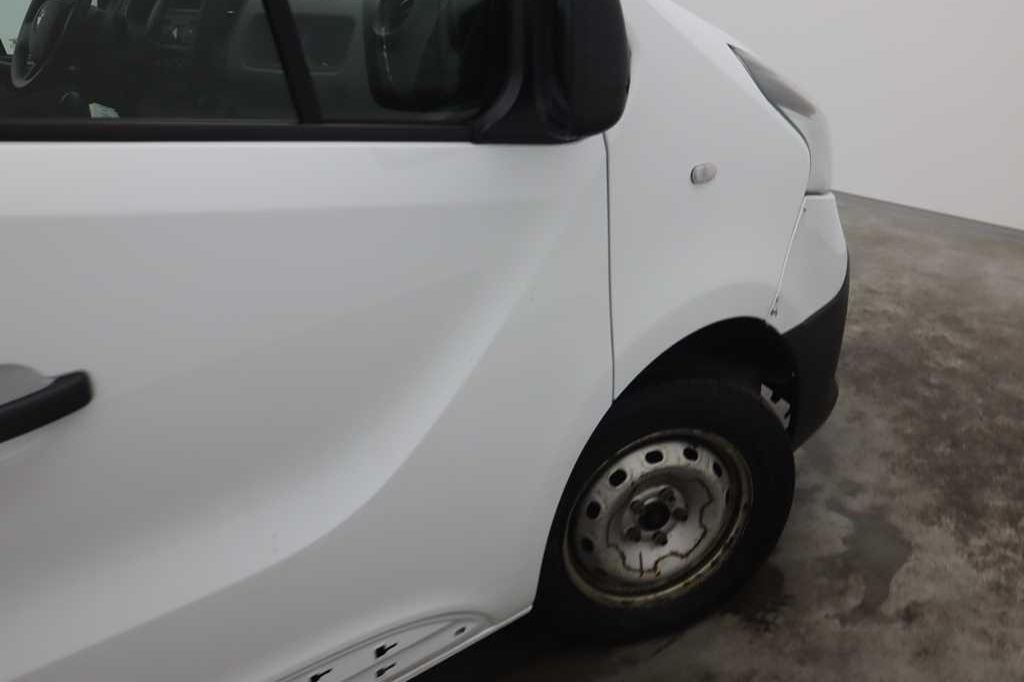 Renault Trafic 2016 фото 13