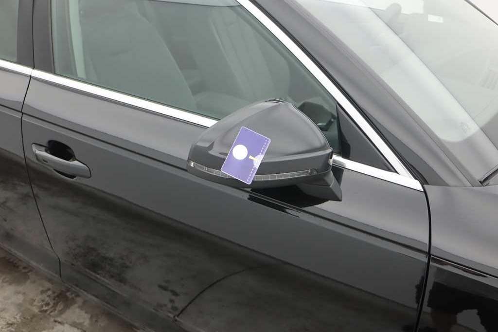 Audi A4 Avant 2017 photo 18