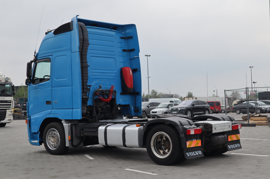 Volvo FH 13 440 2007 photo 3