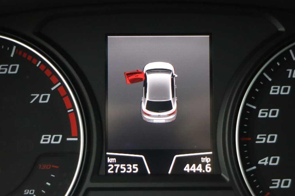 SEAT Leon 2017 photo 5