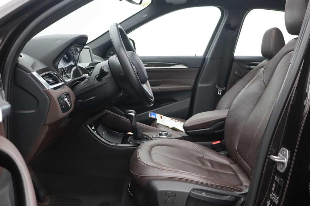 BMW X1 2016 фото 6