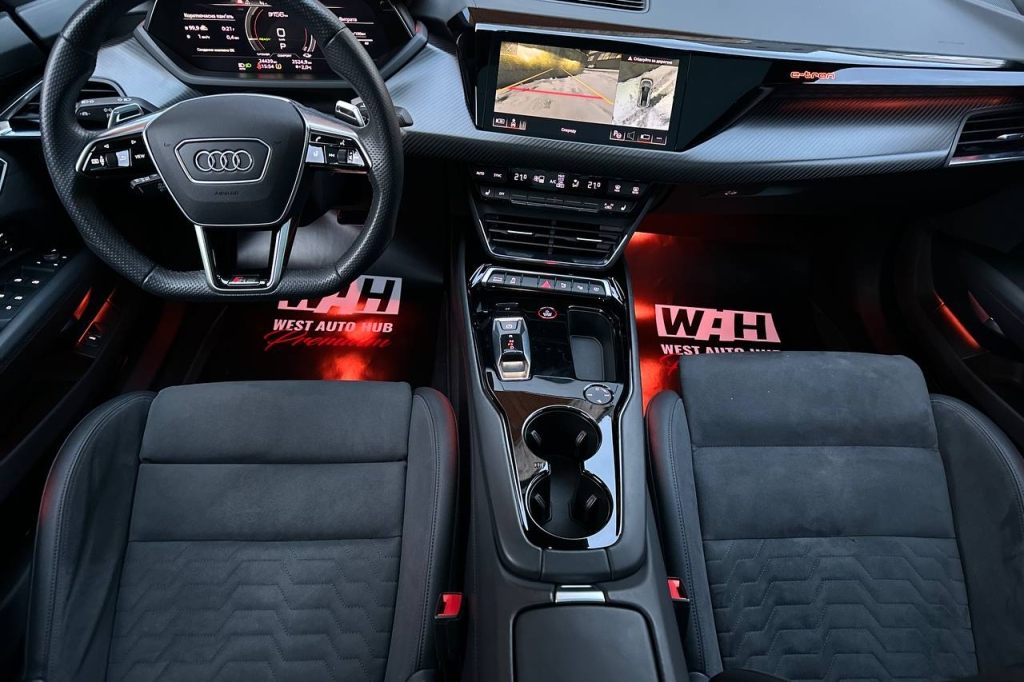 Audi RS e-tron GT 2021 фото 23