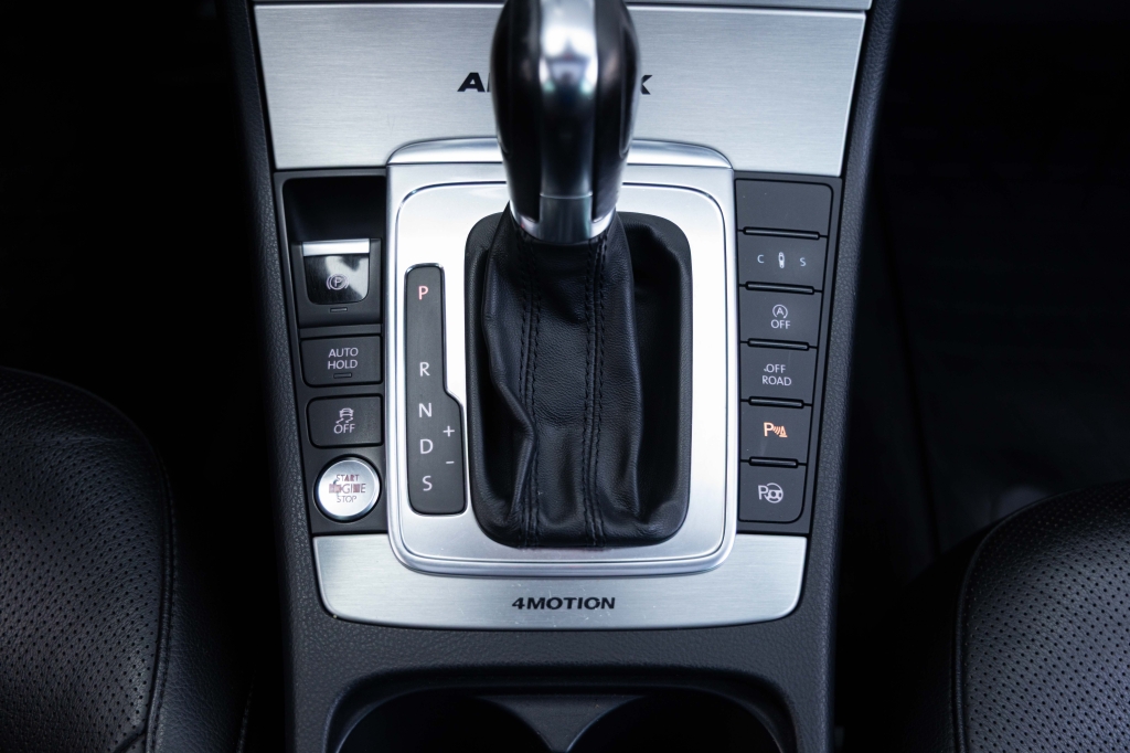 Volkswagen Passat Alltrack 2013 photo 28