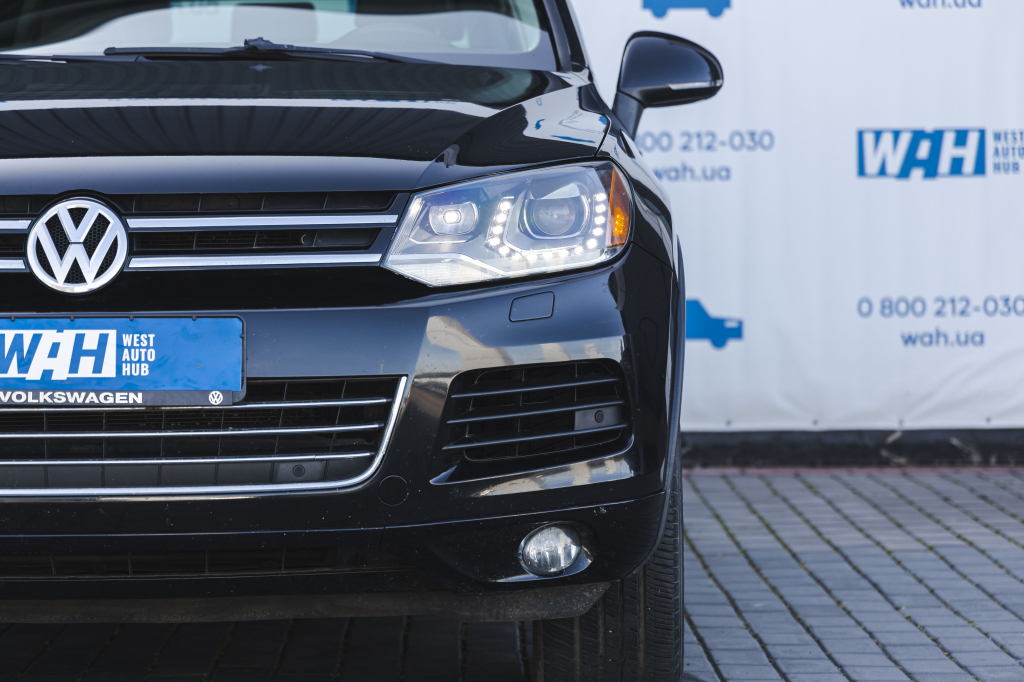 Volkswagen Touareg 2011 фото 2