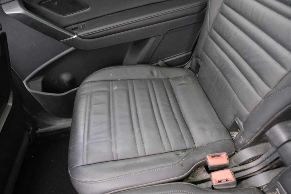 Volkswagen Touran 2017 фото 18