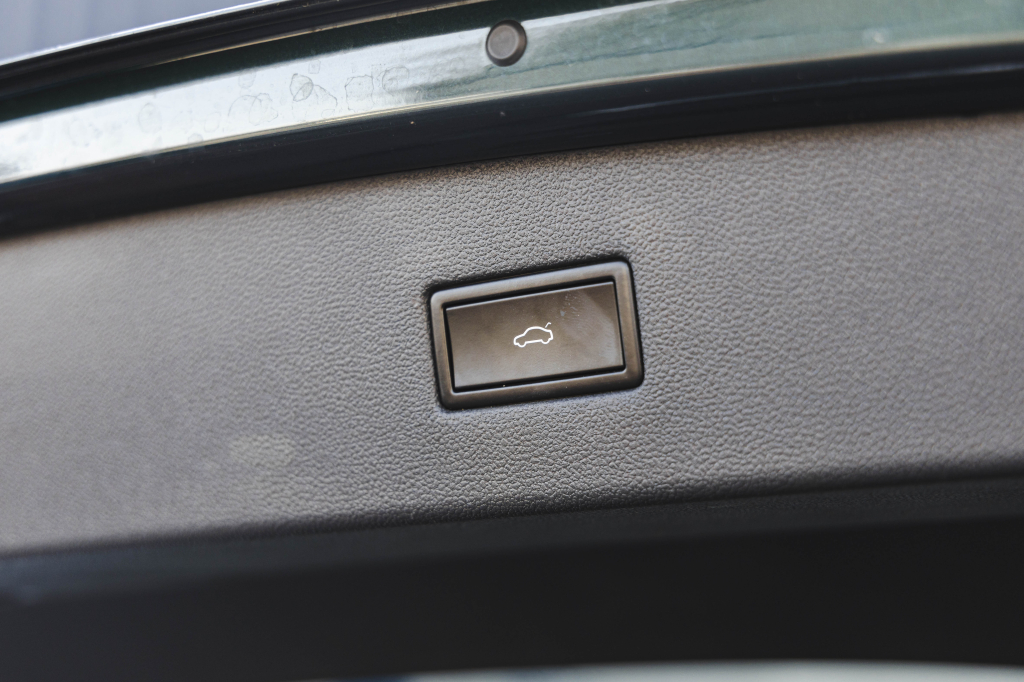 Volkswagen Tiguan SEL 2019 фото 36