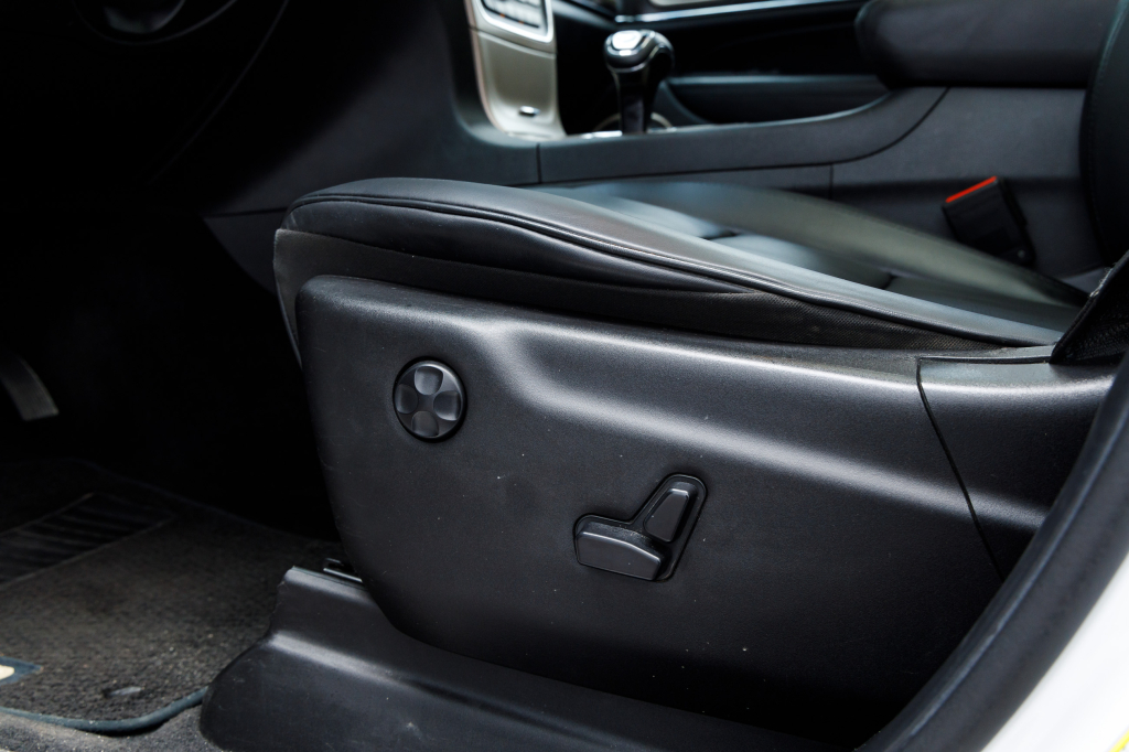 Jeep Grand Cherokee  Summit 2014 фото 24