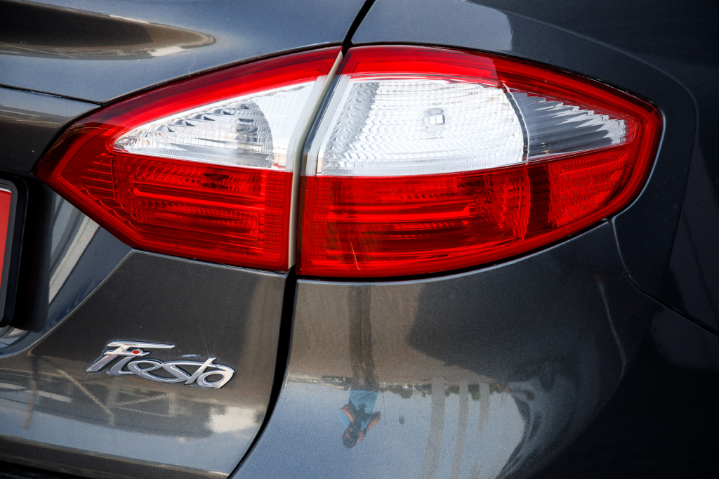 Ford Fiesta SE 2019 фото 7