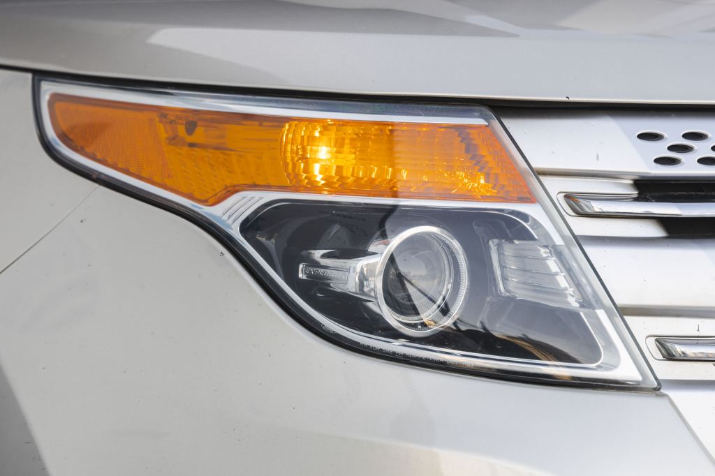 Ford Explorer XLT 2011 фото 3