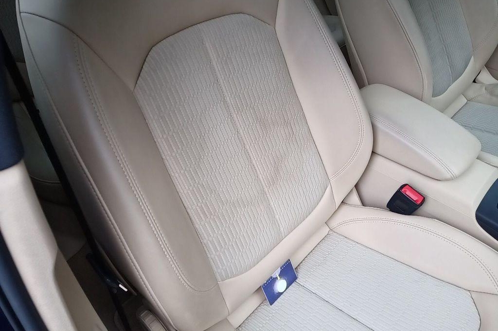 Audi A3 2016 фото 35