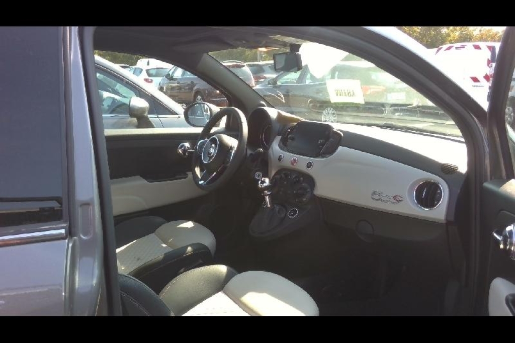 Fiat 500C 2020 фото 3