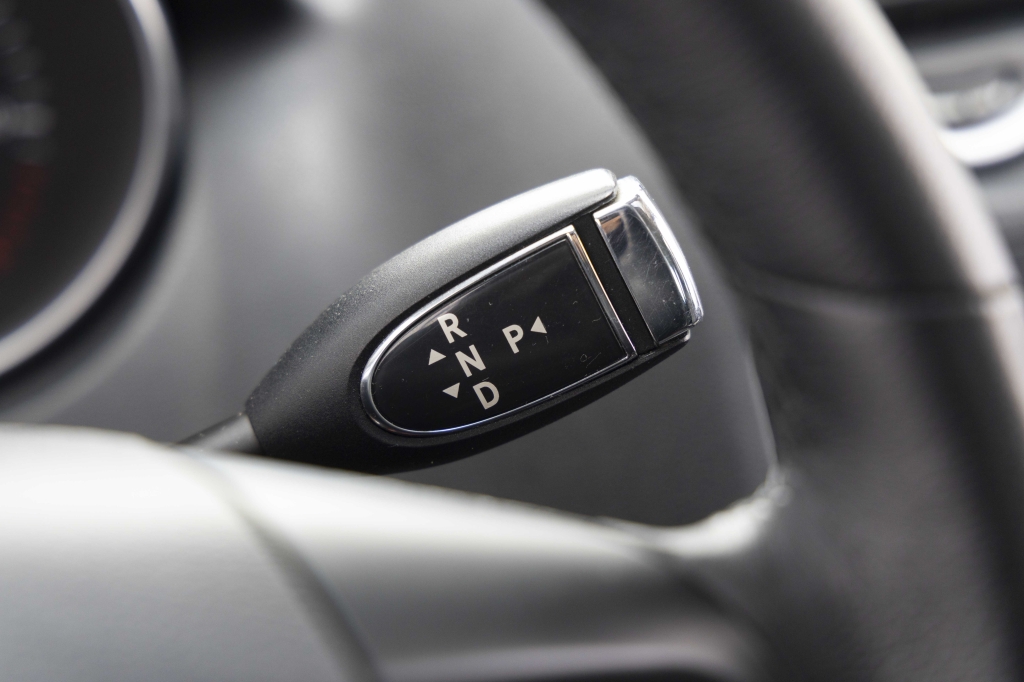 Mercedes-Benz M-Class ML500 W164 2006 photo 28