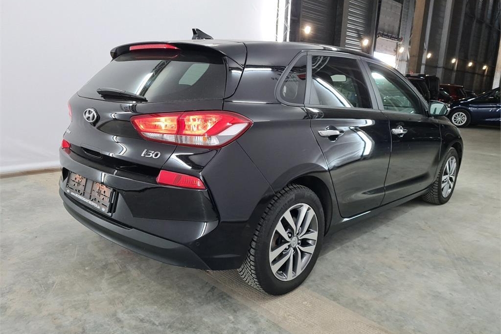 Hyundai i30 2017 photo 1