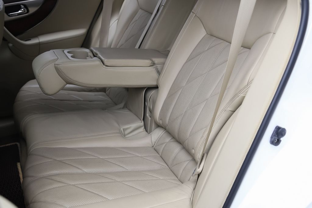 Infiniti FX 50 S 2008 photo 23