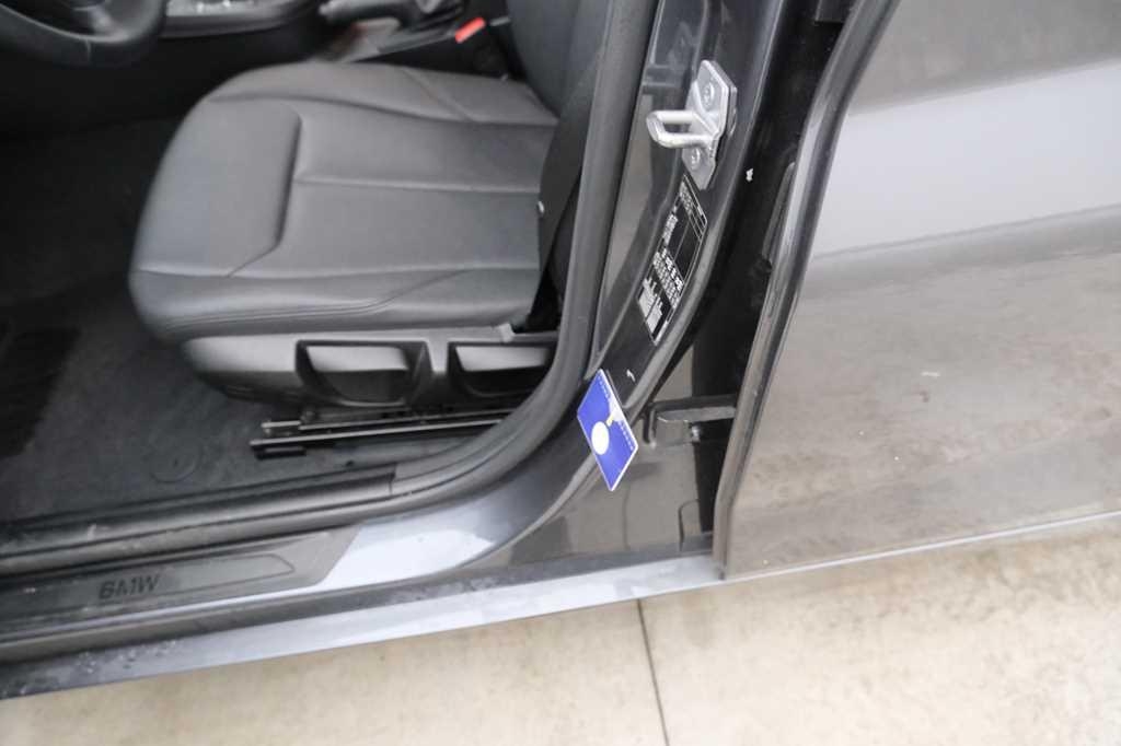 BMW 1er 2019 фото 27