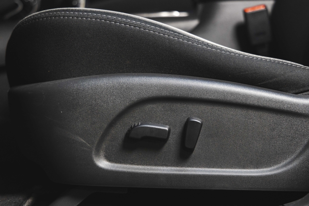 Nissan Pathfinder SV 2019 photo 17