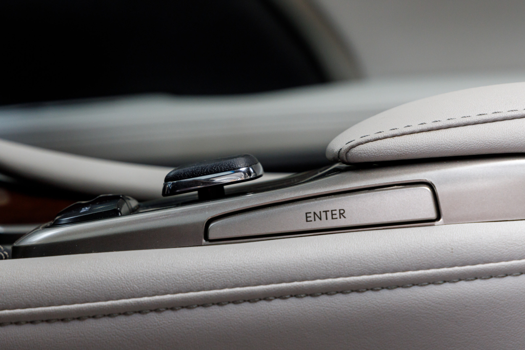 Lexus RX 350 2016 photo 35