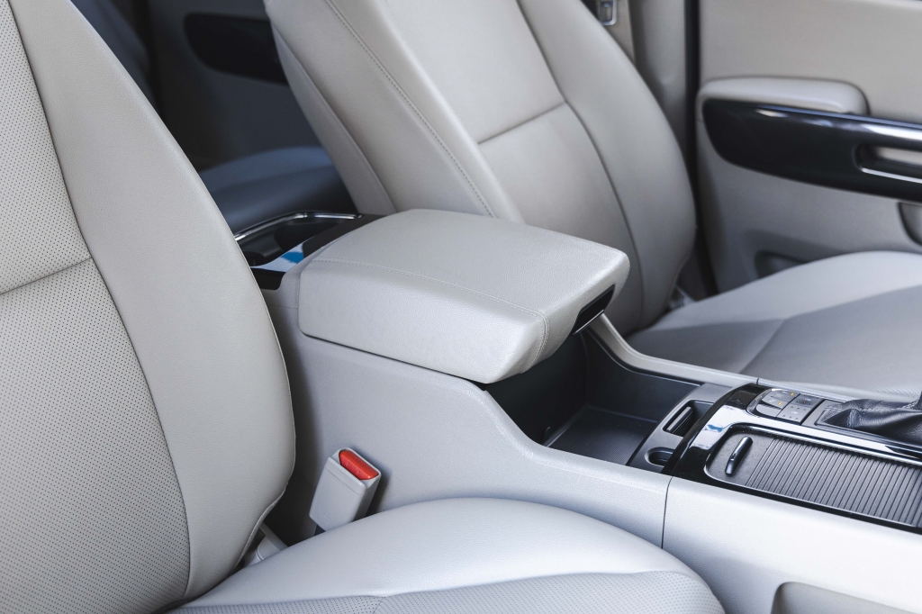 Kia Carnival 2015 фото 30