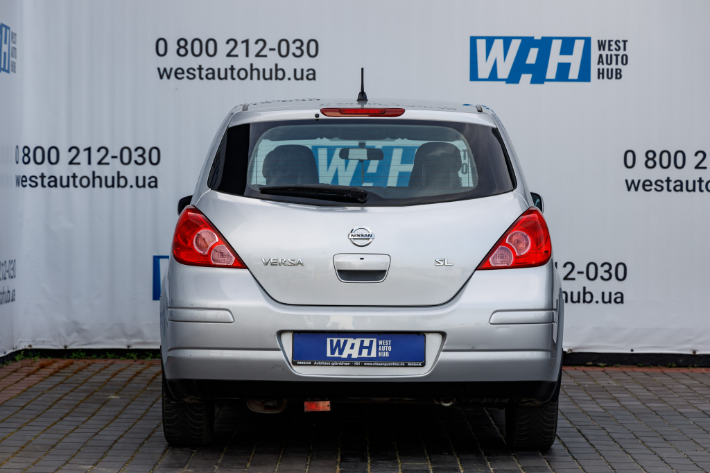 Nissan Versa 2008 photo 4