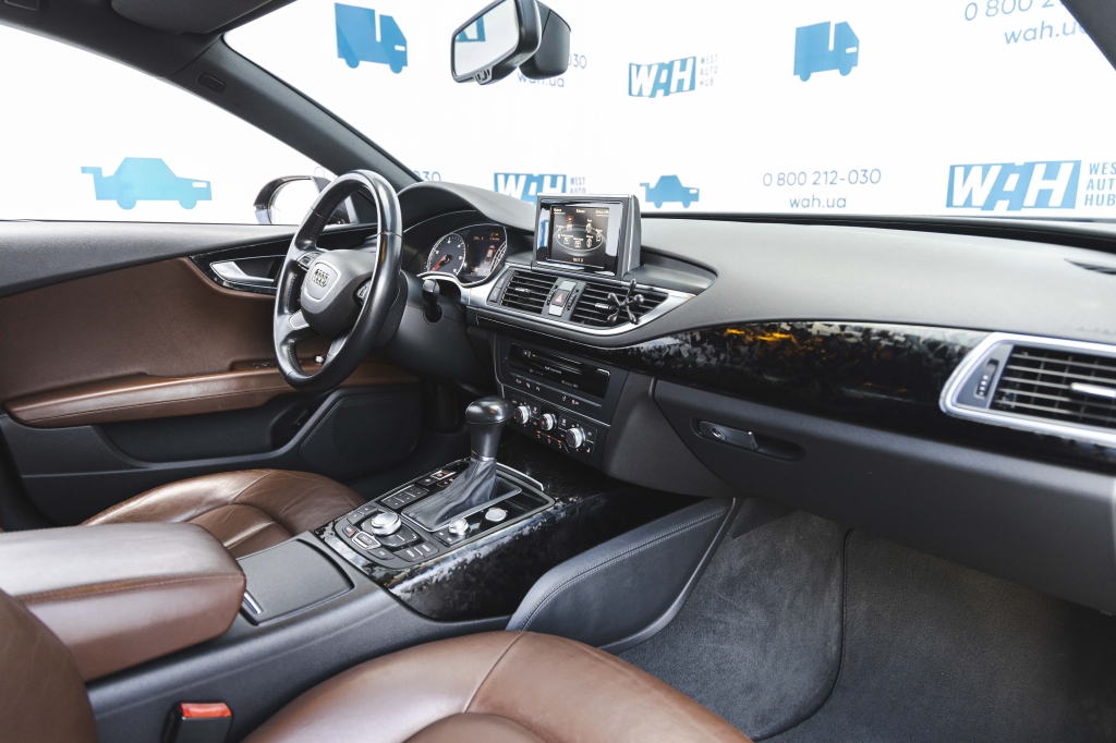 Audi A7 2014 фото 30