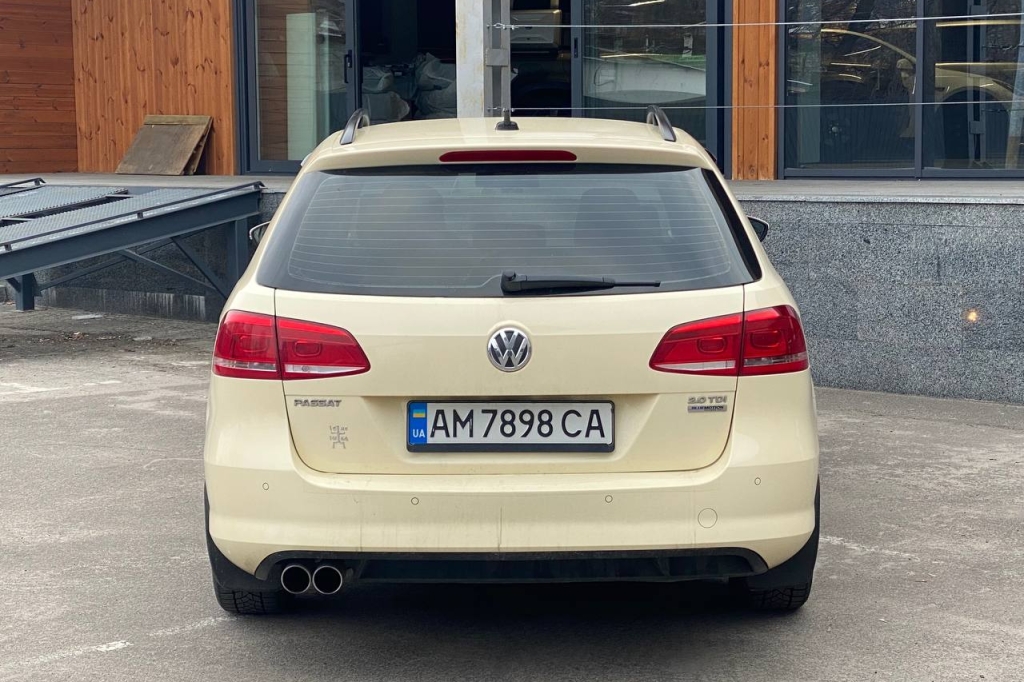 Volkswagen Passat 2014 photo 4