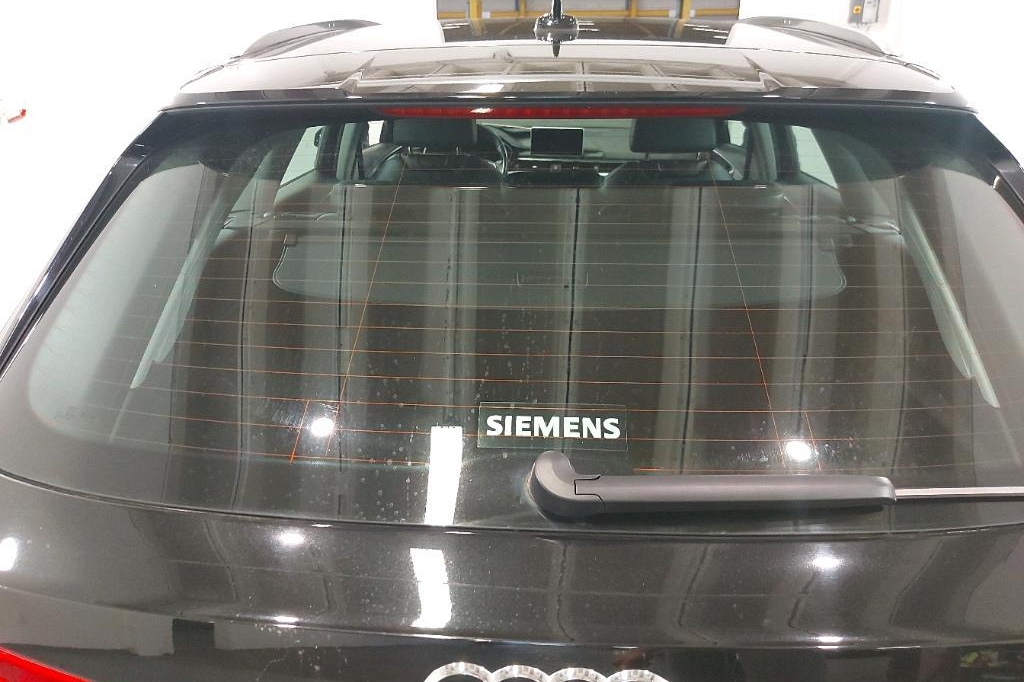 Audi A4 Avant 2017 photo 16