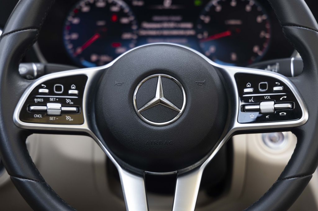 Mercedes-Benz C-Class C300 4Matic 2019 фото 43