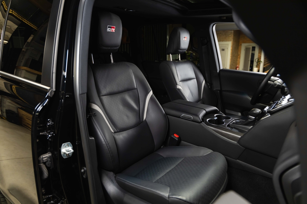 Toyota Land Cruiser GR 2023 фото 39
