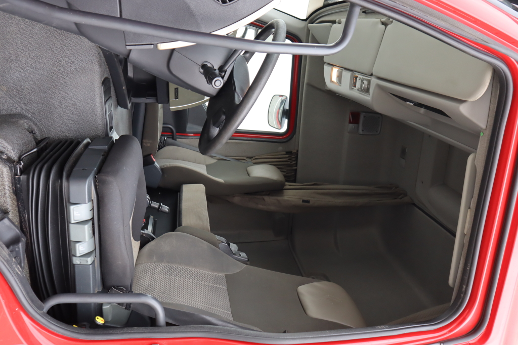 Renault Premium 460Dxi 2012 photo 7