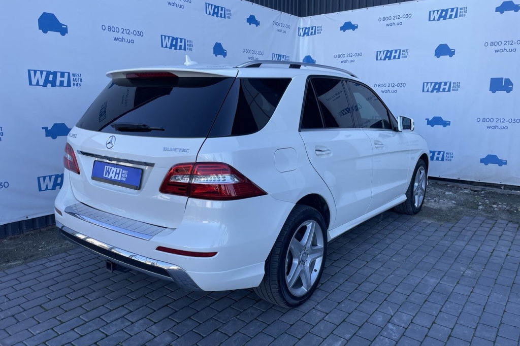 Mercedes-Benz M-Class 350 2013 photo 6