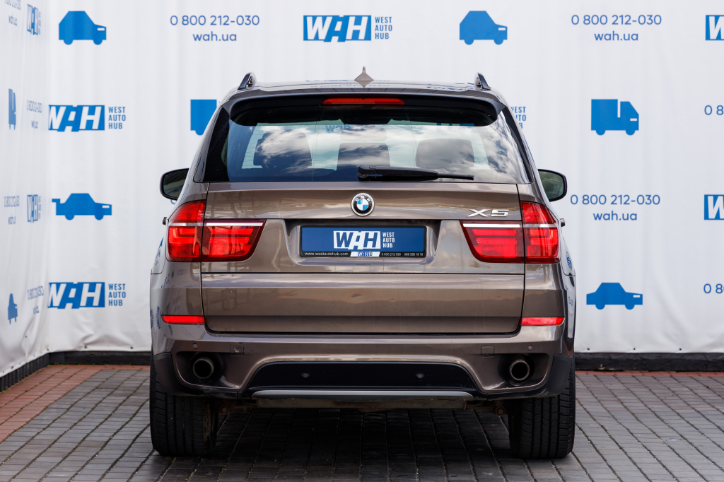 BMW X5 xDrive 35і 2011 фото 3