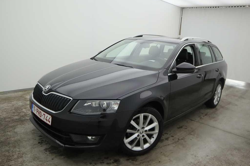 Skoda Octavia Combi 2016 фото 5