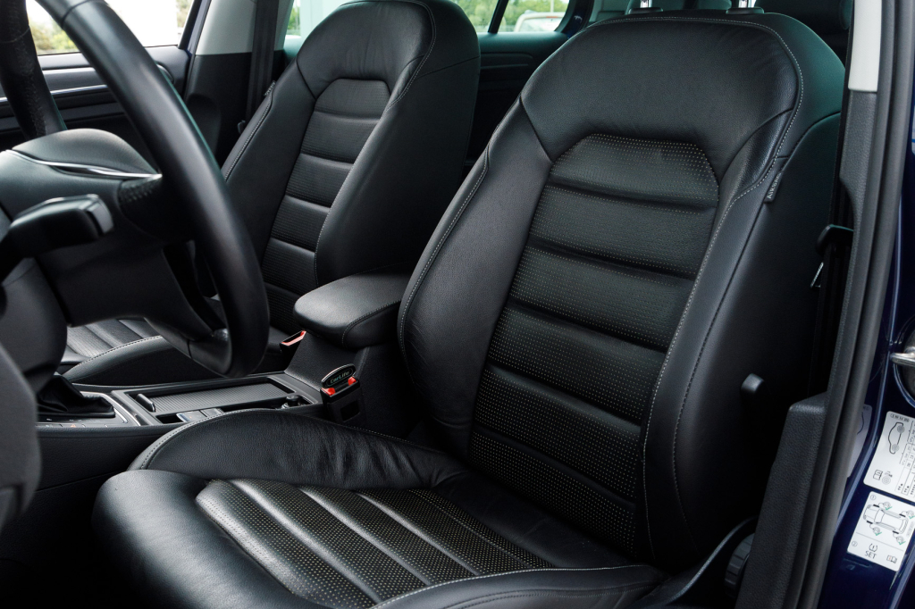 Volkswagen e-Golf 2018 фото 11