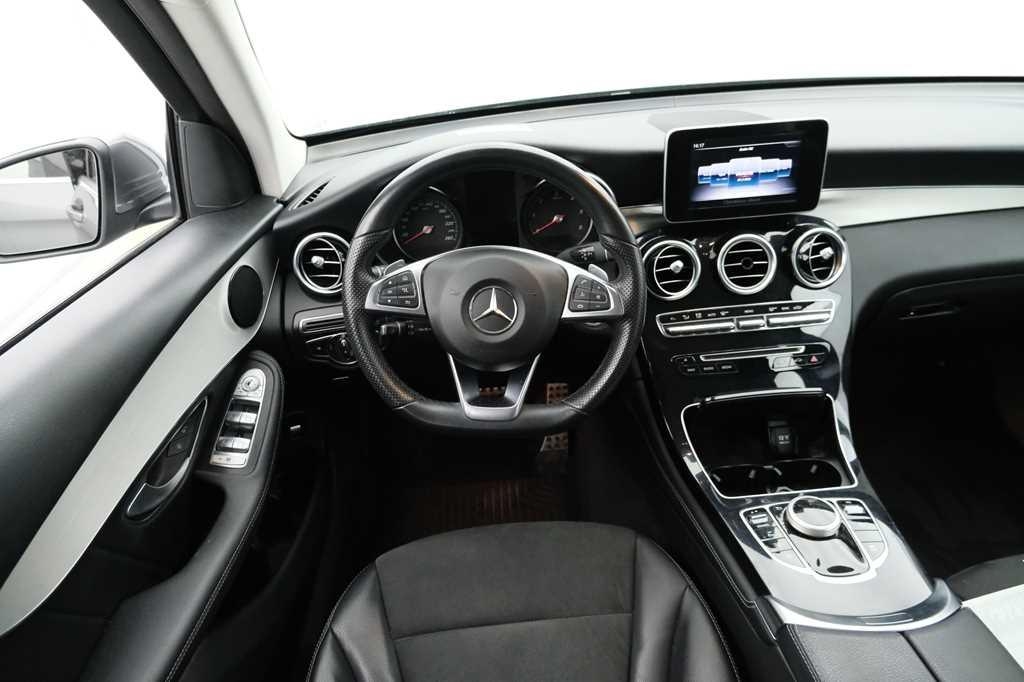 Mercedes-AMG GLC 2017 фото 4