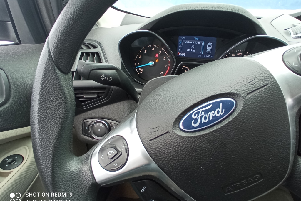 Ford Escape  4WHDR SE 2013 photo 21