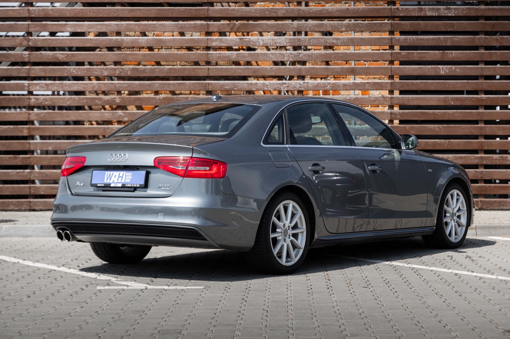 Audi A4 S line 2014 photo 7