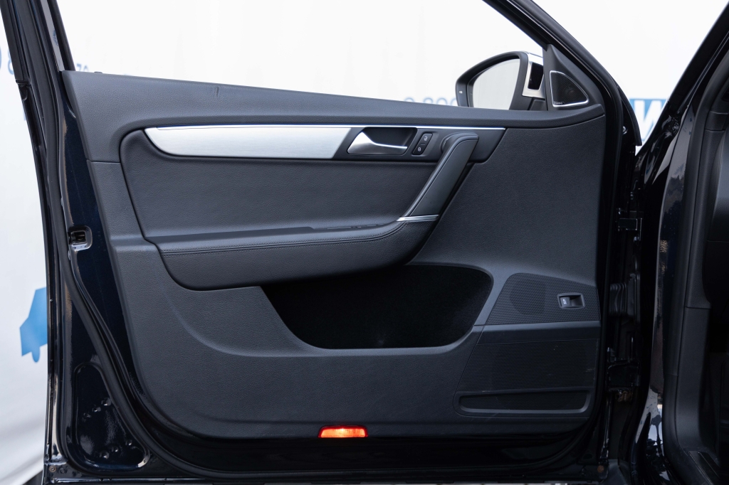 Volkswagen Passat Alltrack 2013 photo 12