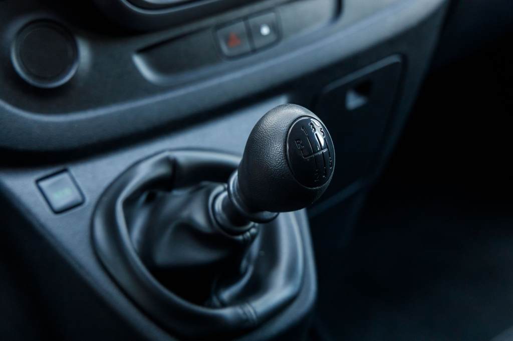 Renault Trafic пасс. 2015 photo 23