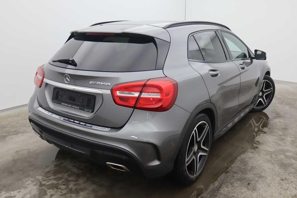 Mercedes-AMG GLA-Class 2016 photo 2