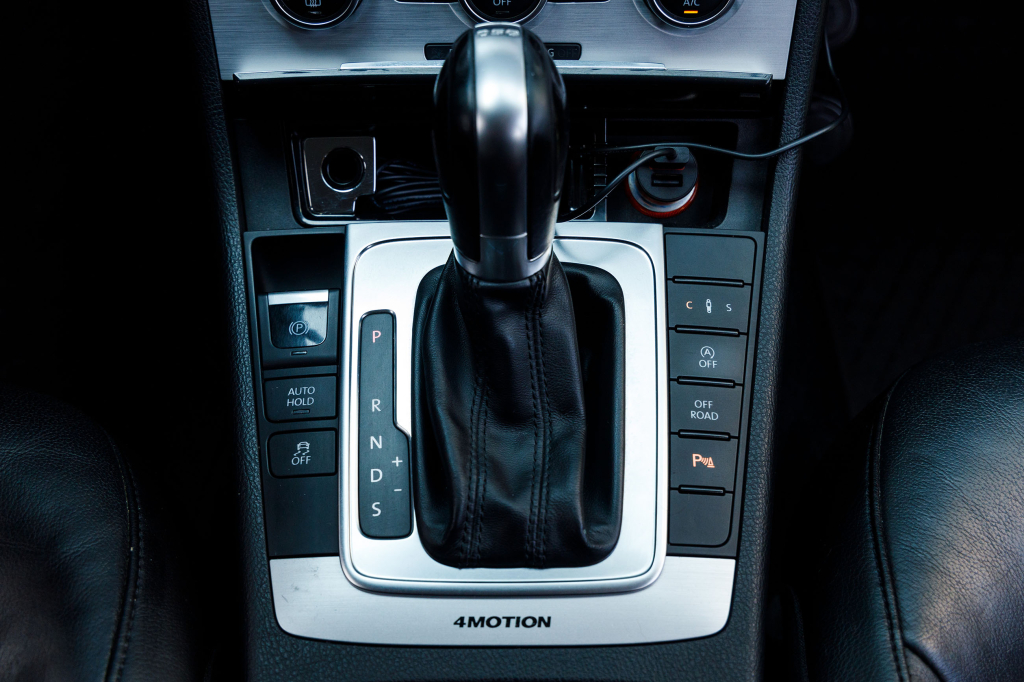 Volkswagen Passat Alltrack 2013 photo 21