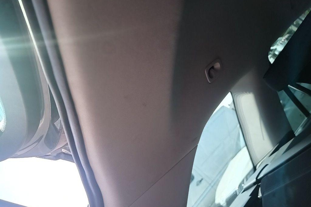 Skoda Superb Combi 2017 photo 20