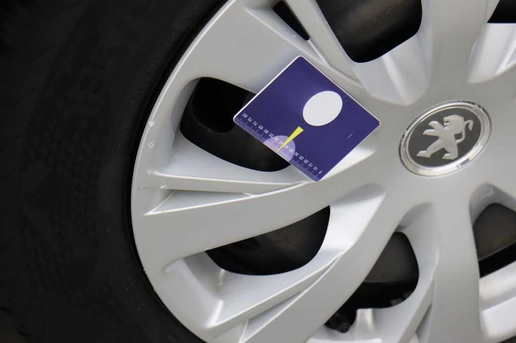 Peugeot 208 2017 photo 15